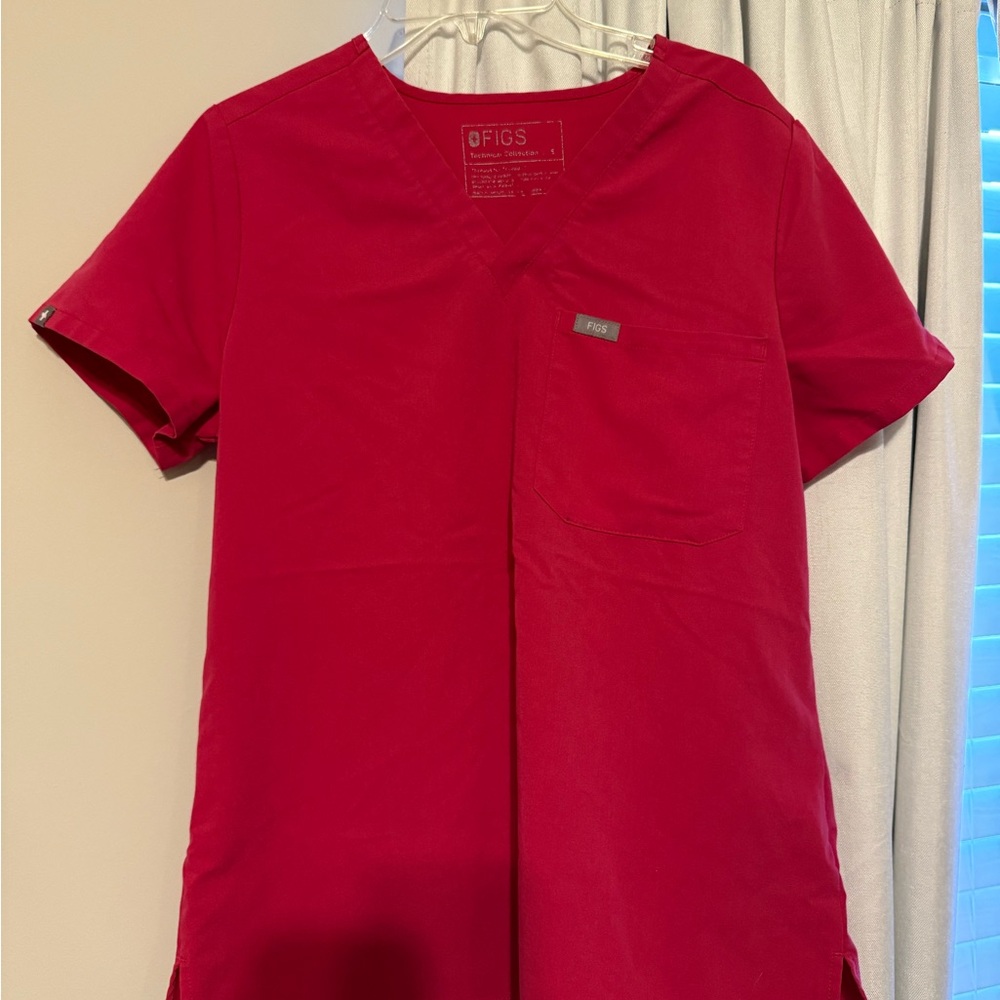 Figs Ultra Rose XS Catarina scrub top